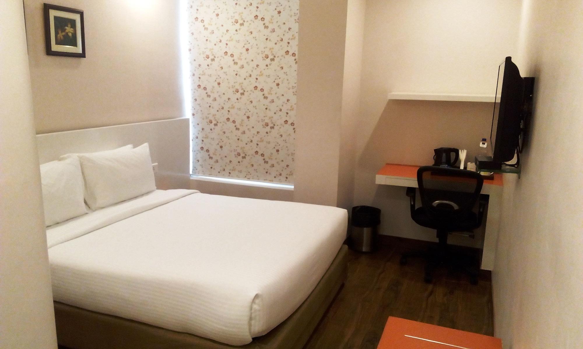 Mango Hotels Prangan Бхубанешвар Екстериор снимка